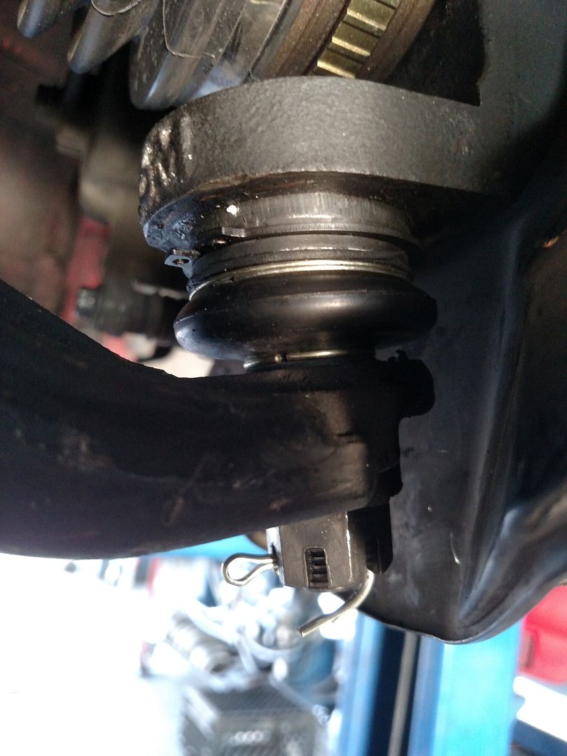0506 RSXS Front lower ball joint replacement Acura RSX, ILX and